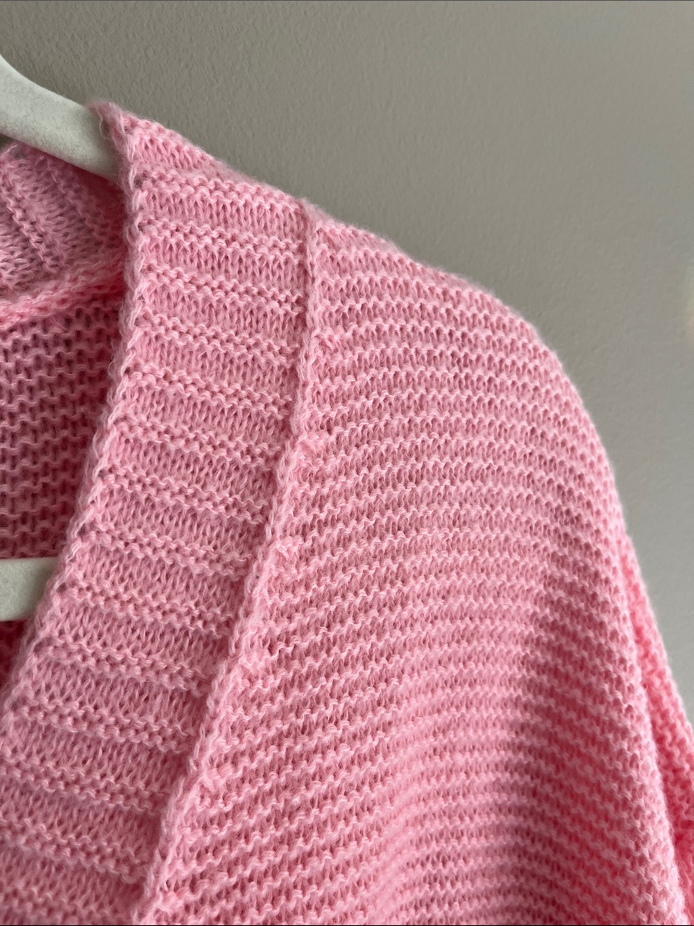 SHEIN 3D Floral Patch V Neck Button Down Cardigan Pink Sweater size 1X - Picture 13 of 14